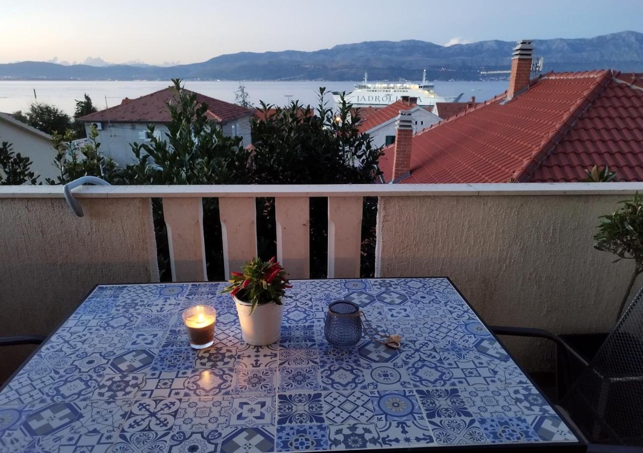 Apartman Mediterraneo Supetar Exterior photo